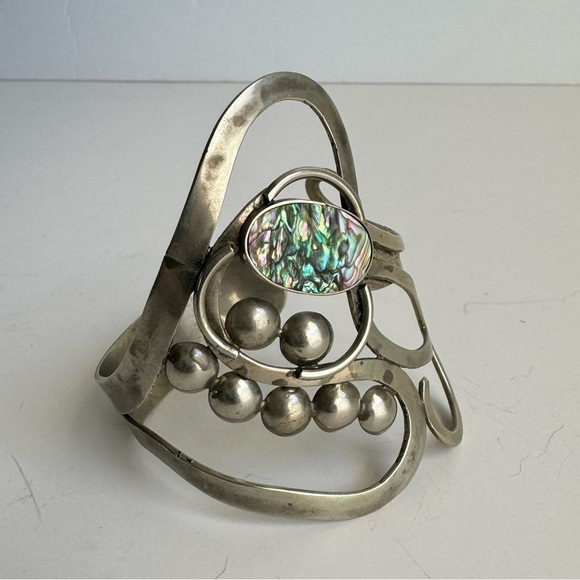 Vintage Abalone Shell Bracelet Artisan Freeform Silver Large Cuff MCM Modernist - Picture 4 of 16